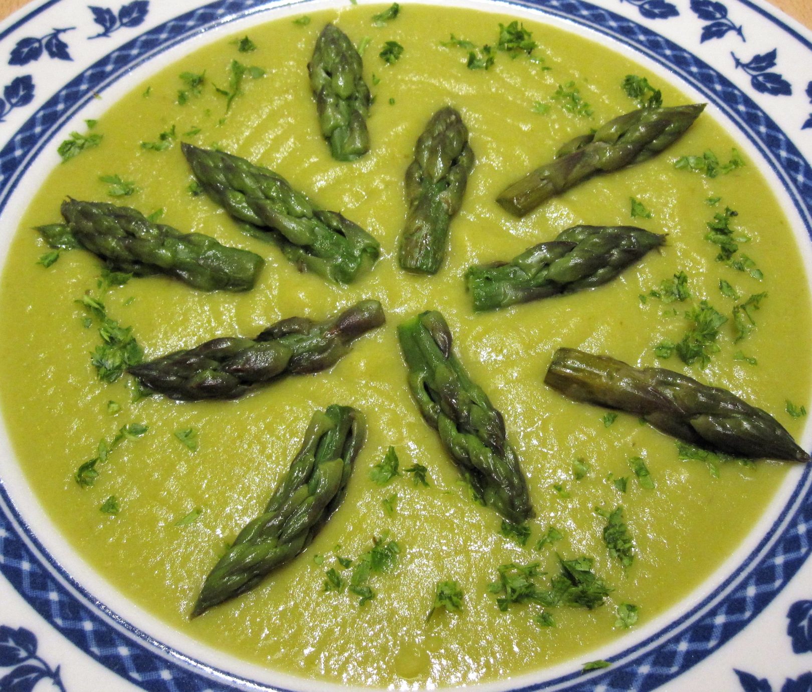 Vellutata di patate e asparagi